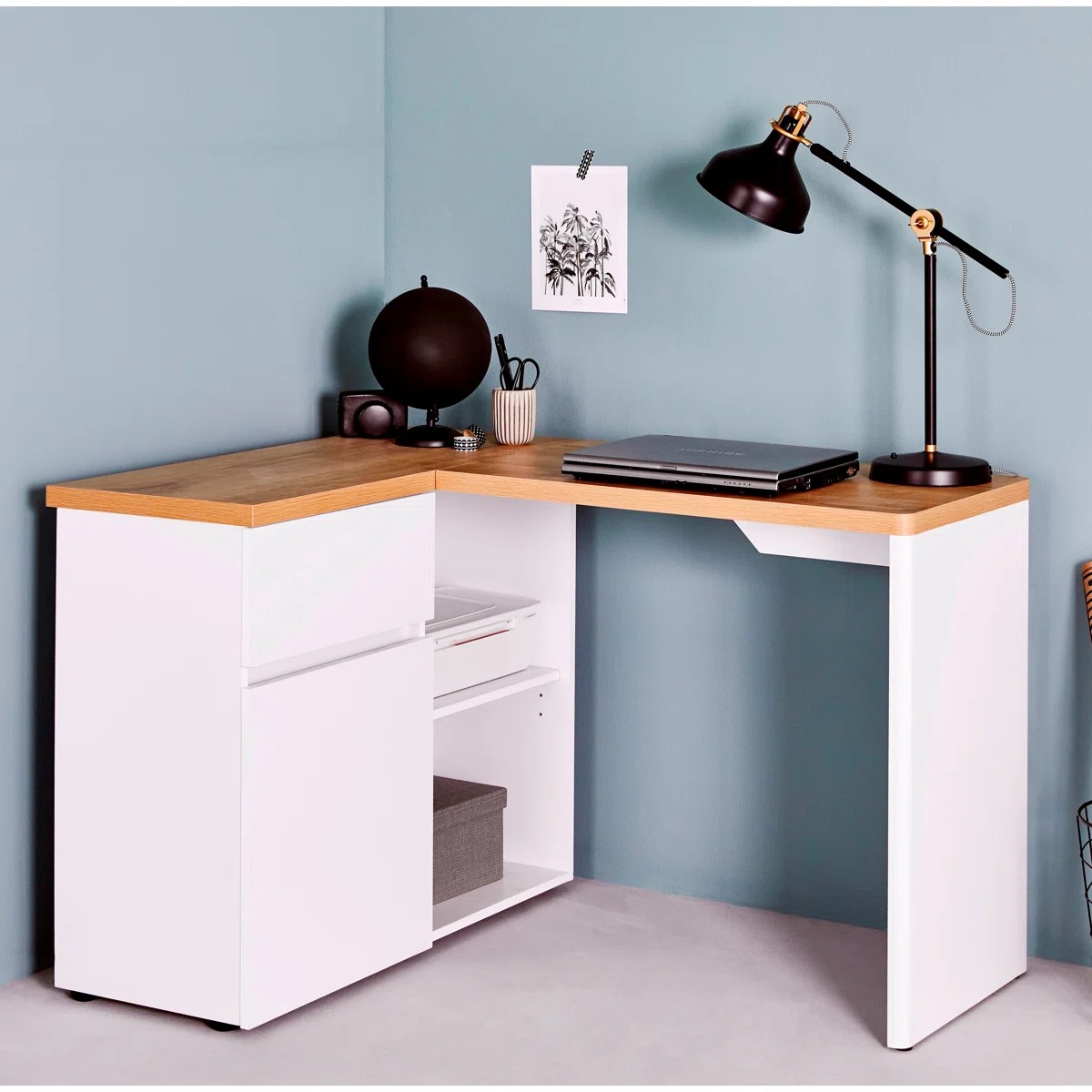 Oak & Aura's L-Shaped Writing Desk